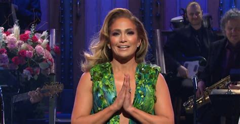 Jennifer Lopez wears iconic Versace dress in SNL opening